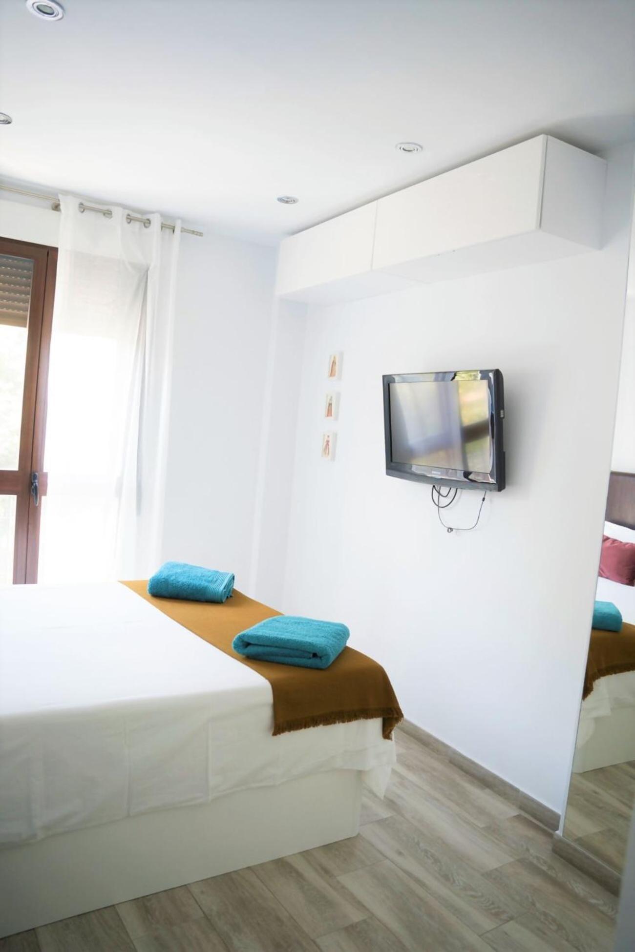 El Limonar De La Ribera Parking Disponible De Pago Apartment กอร์โดบา ภายนอก รูปภาพ